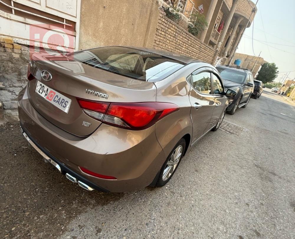 هيونداي النترا
